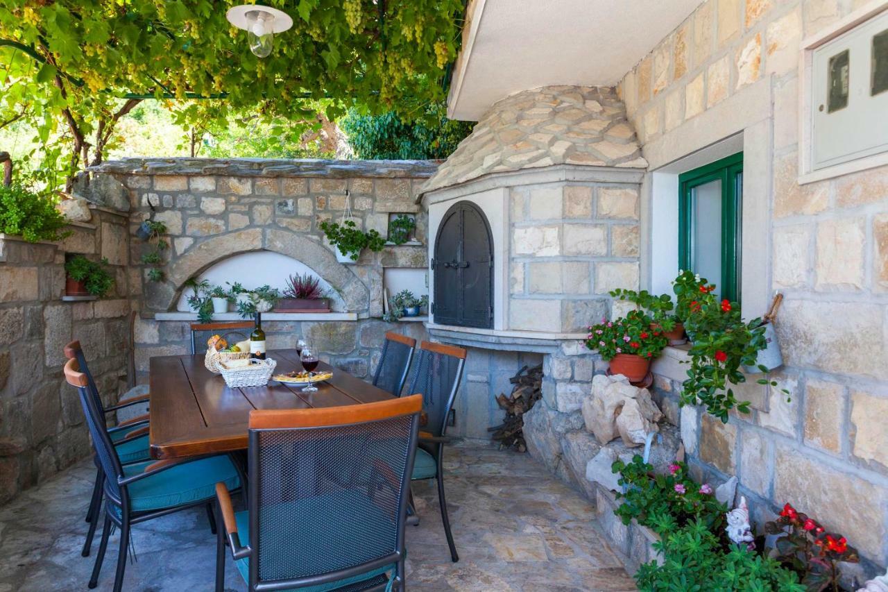 Holiday Home Lavanda Grubisic Tučepi Extérieur photo